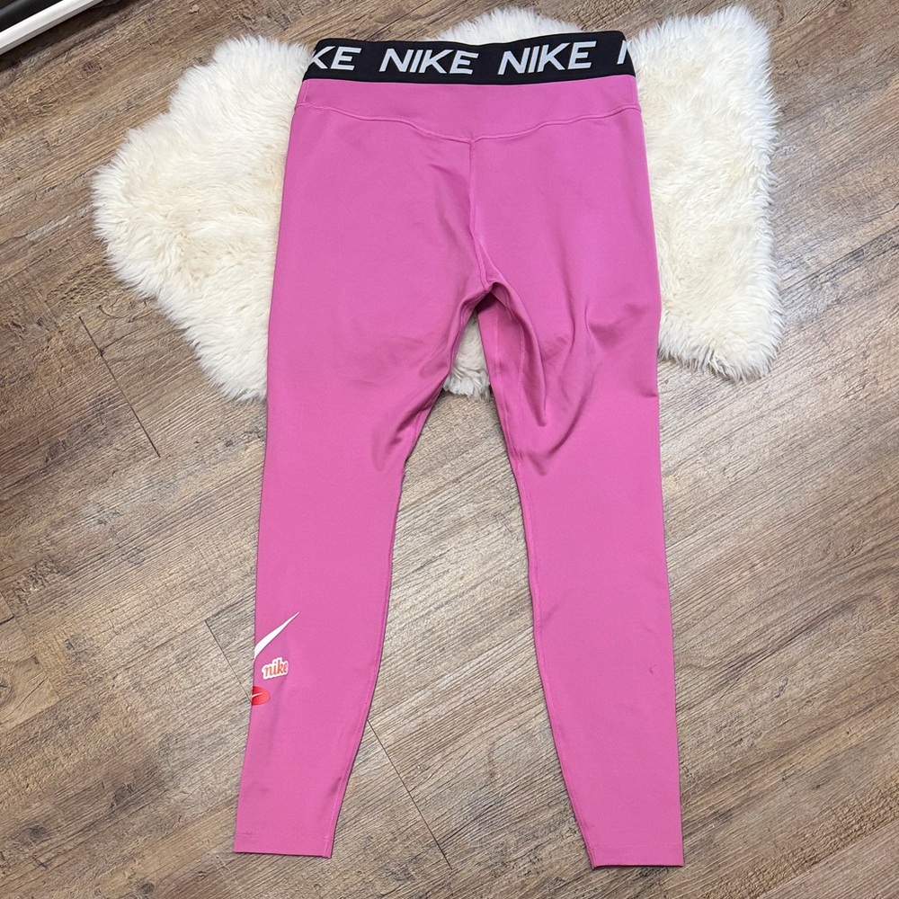 Nike women’s Pink Logo swoosh full length Leggings size large